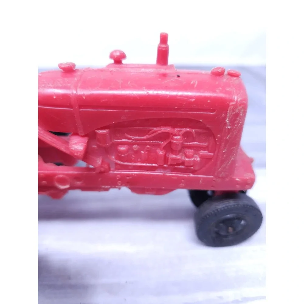 1950's Auburn Rubber 572-with farmer driver-7